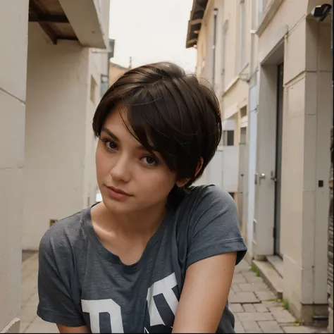 brunette with a short haircut, high, wearing a T-shirt. 