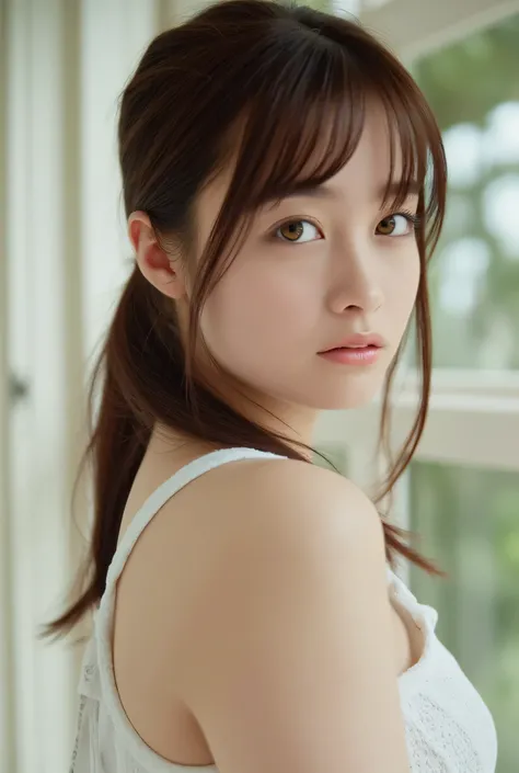 (( Best Quality)), ( details), 8k, realistic, ((close-up face)), beautiful and delicate, Expression of peace and happiness , very vibrant colors, Front, naked even from behind