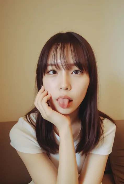 perfect crossing of eyes、extreme expression of a girl with her eyes completely crossed in the direction of her nose White eyes occupy the majority because they are too close status、expression of a sensual girl with her eyes completely crossed inside、intens...