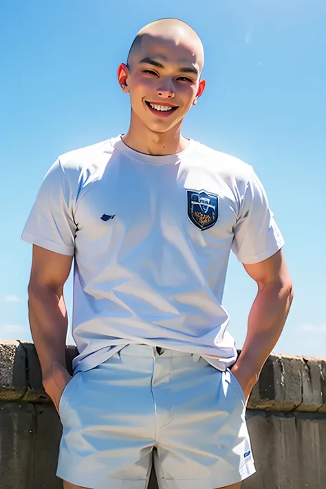 handsome　skinhead　Japanese　　white t-shirt　　white shorts　　Blue Sky　Sense of liberation　Smile Yan　