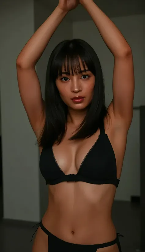 Highest Quality、high image quality、HIGH DEFINITION、8k、black lingerie、Posing to raise both hands、sunburn、sweat、Ryogi's armpits exposed、firm rectus abdominis muscles、