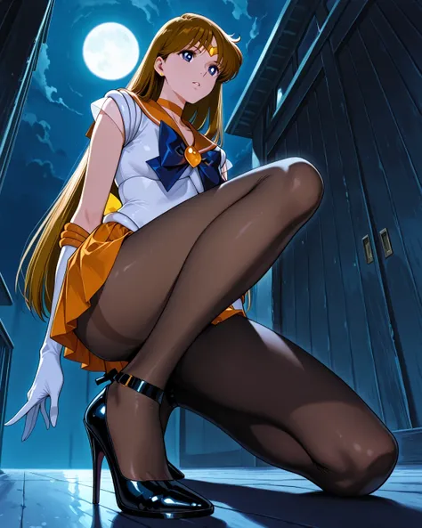 Bas noir 0 deniers,10cm talons aiguilles, Talons aiguilles noirs,sailor vénus,Pas de bandeau,cheveux bruns, cheveux longs et raides,s'accroupit,angle bas, clair de lune,école