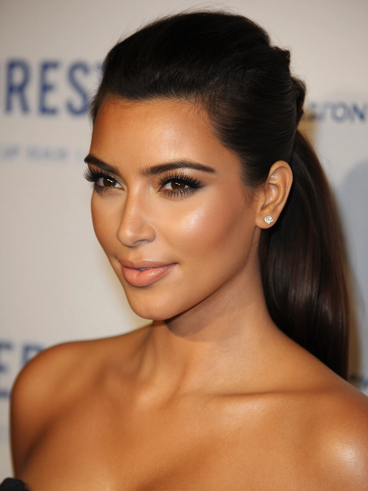 Kim Kardashian Z v1.0