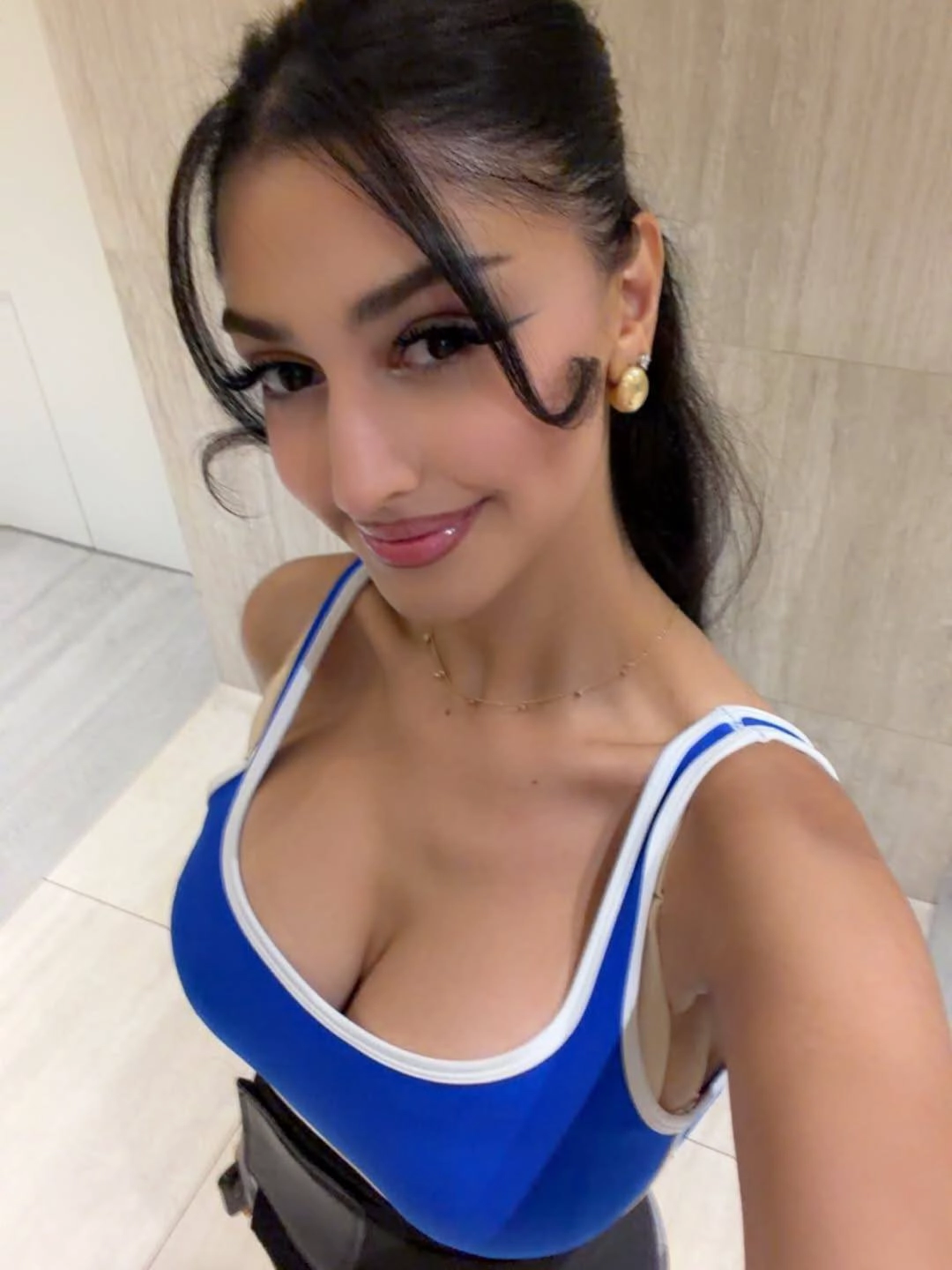 Devanna. 1