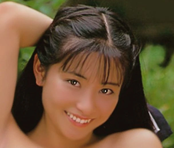 小室友里_Yuri_KOMURO FLUX 1.0