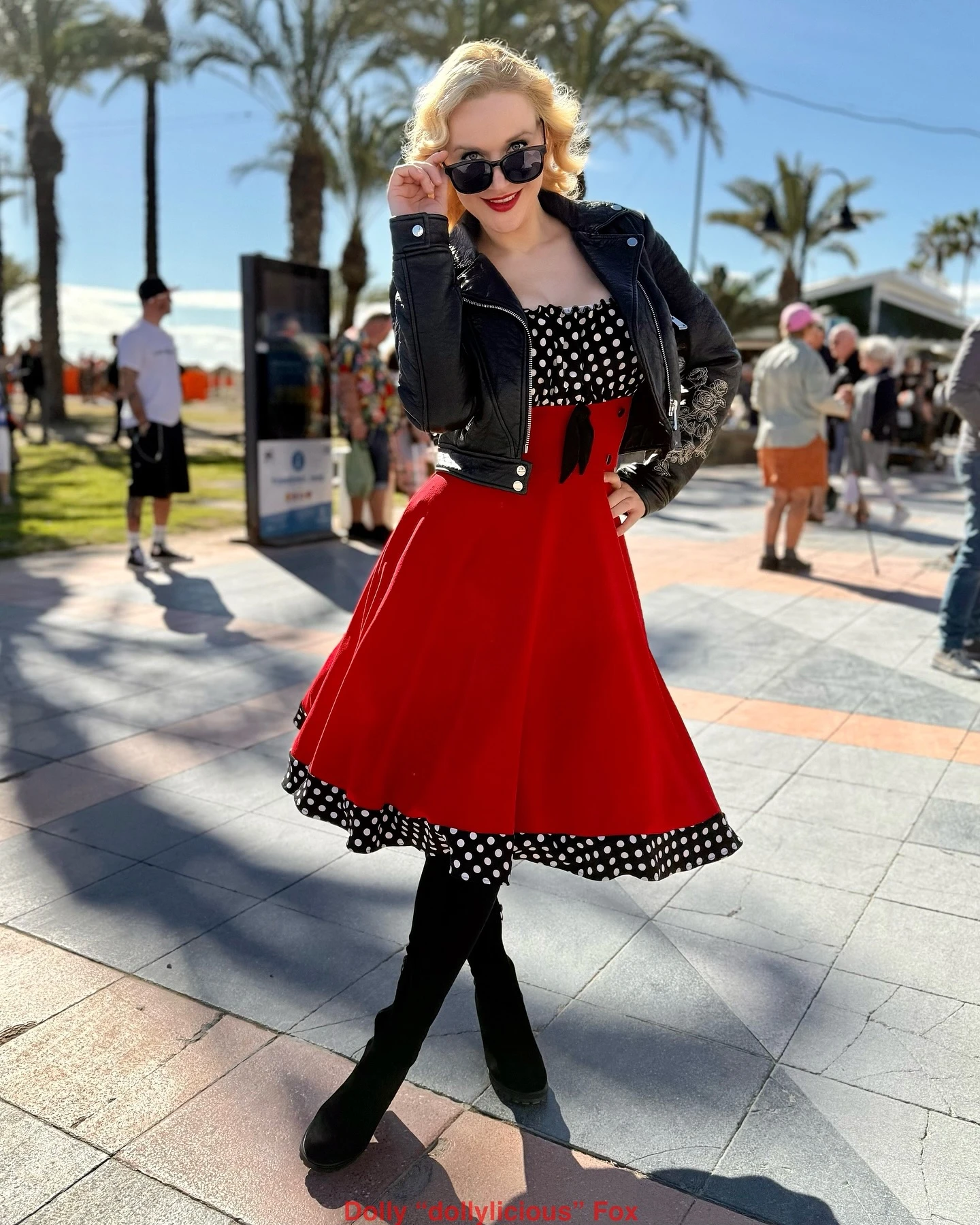 Dolly Fox - Model 1