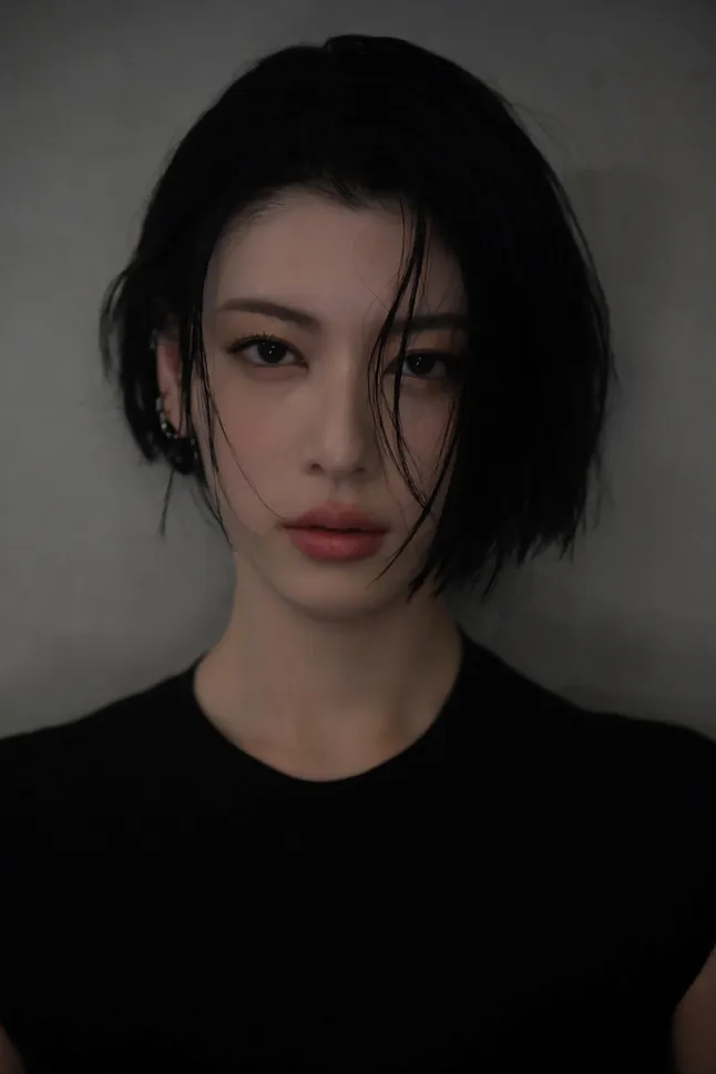 三吉彩花 Ayaka MIYOSHI 1.0