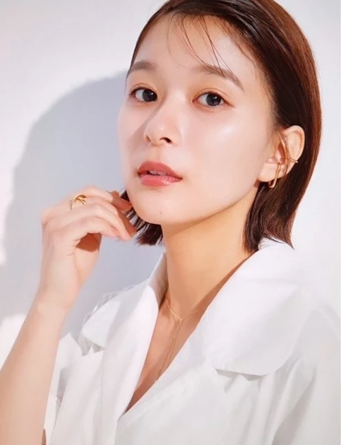 芳根京子 Kyoko YOSHINE Flux 1.0