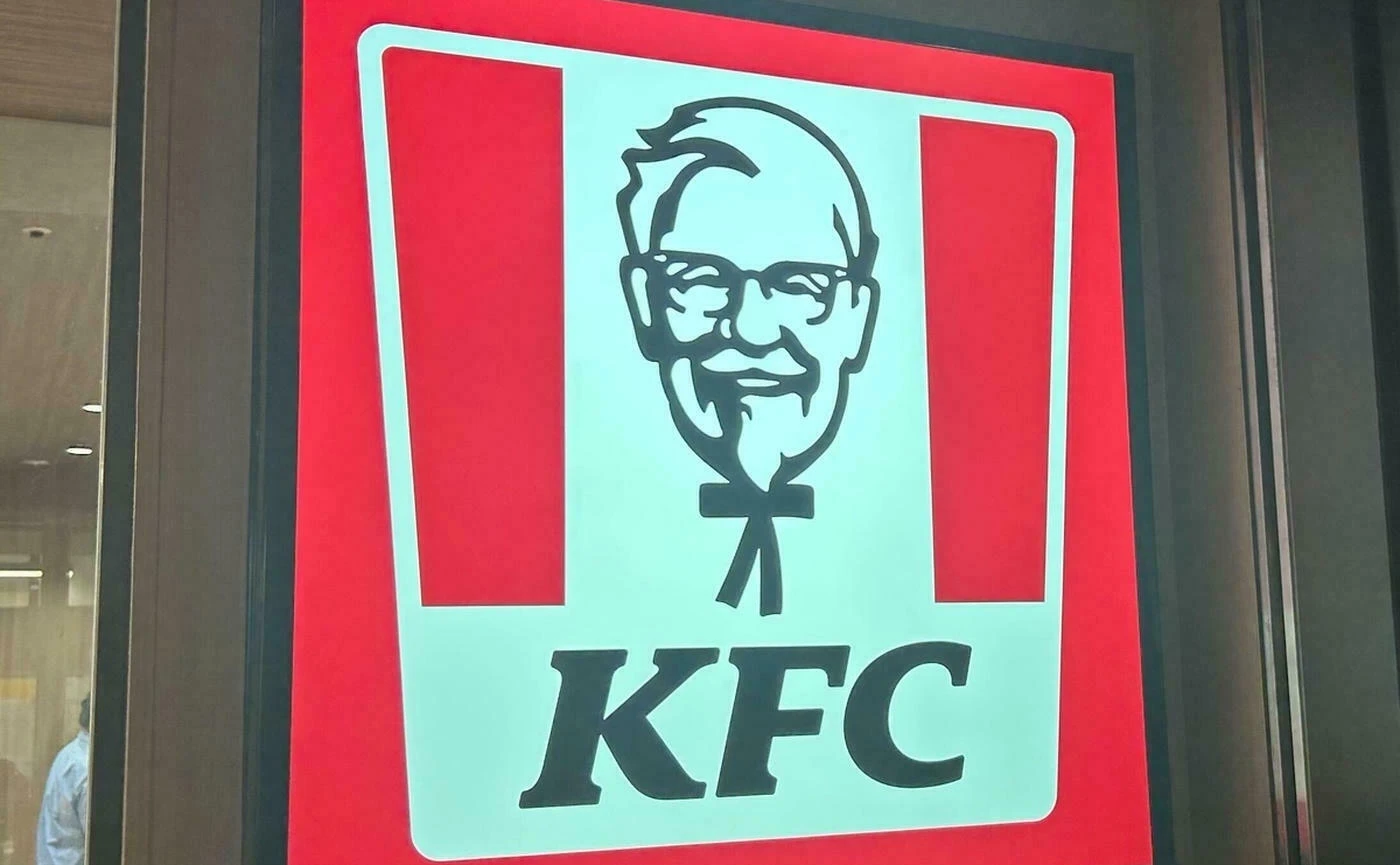 It's Finger Lickin' Good