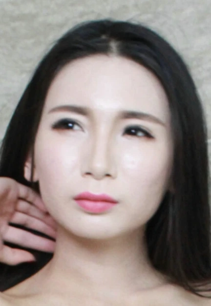 国模鲁兰 1.0